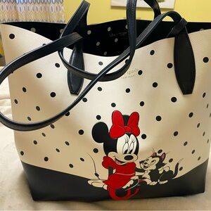 Kate spade Disney bag and it’s reversible